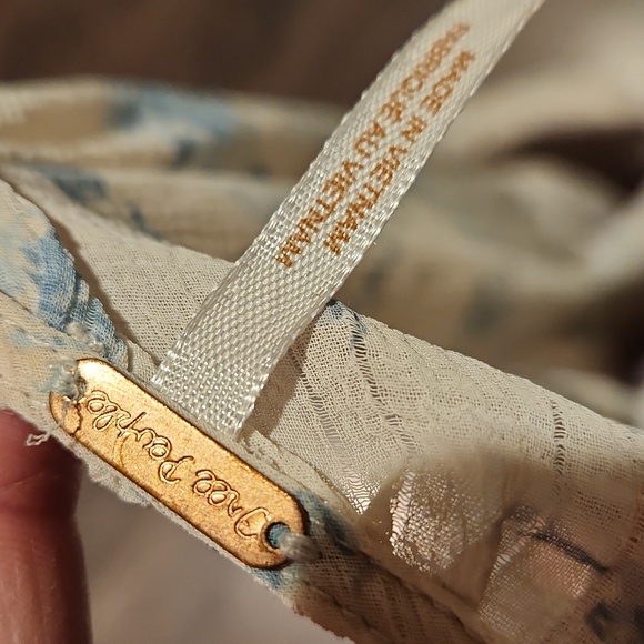 Free People Floral V-Neck Blouse - White and Blue - Picture 8 of 16